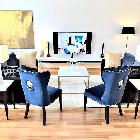 Luxury Suites & Apartments Mondrian Market Square II Varsavia Esterno foto