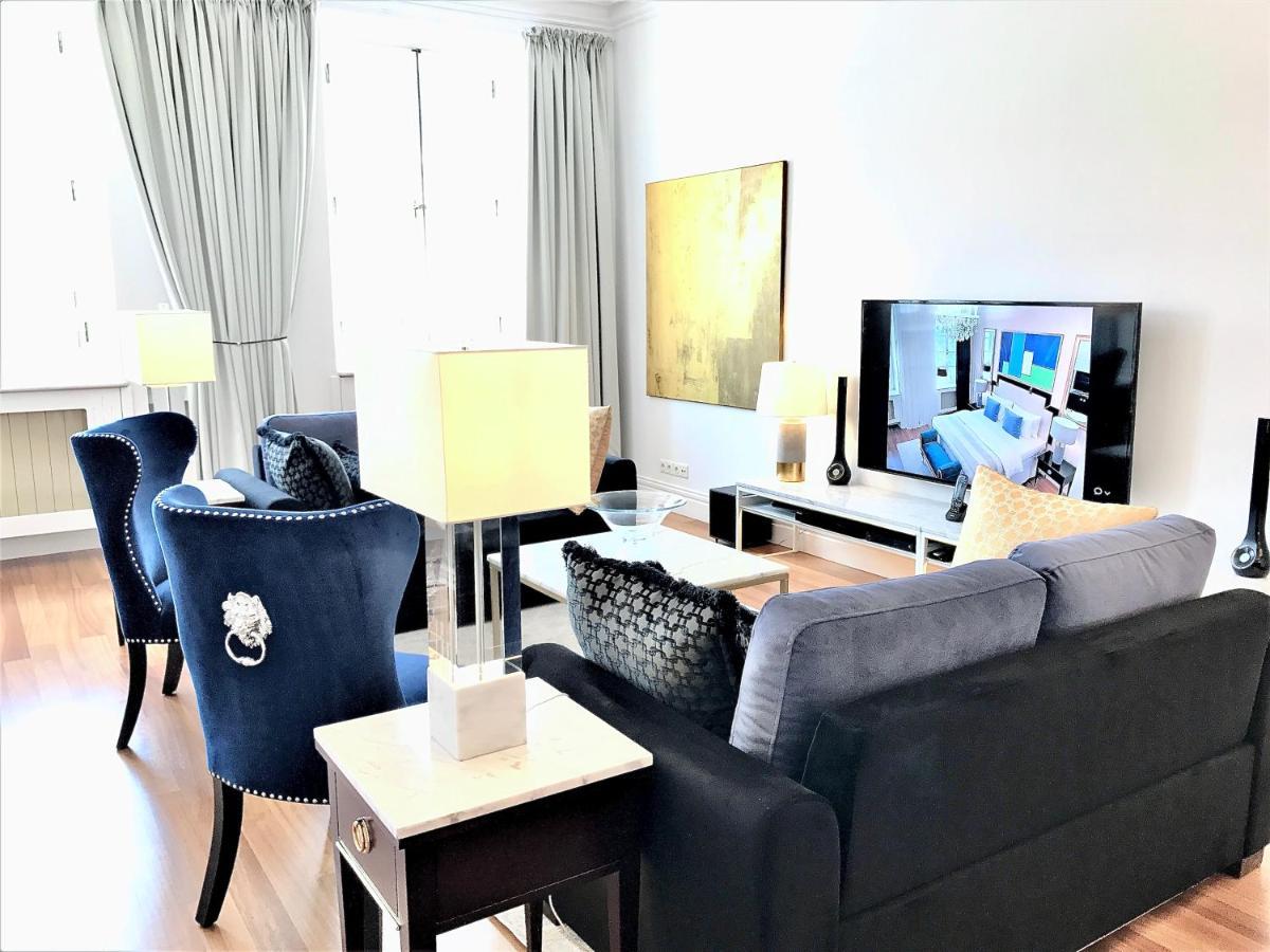 Luxury Suites & Apartments Mondrian Market Square II Varsavia Esterno foto