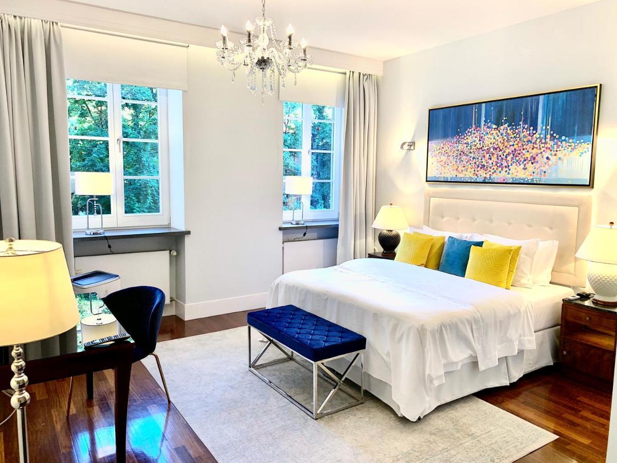 Luxury Suites & Apartments Mondrian Market Square II Varsavia Camera foto