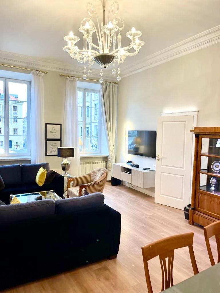 Luxury Suites & Apartments Mondrian Market Square II Varsavia Camera foto