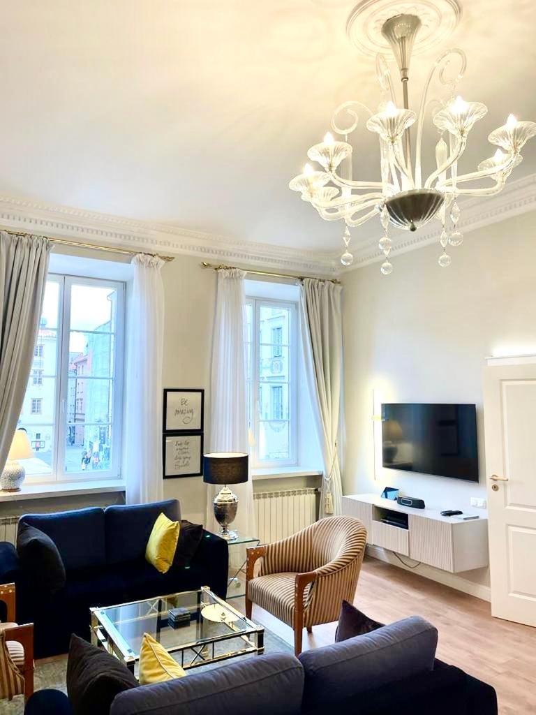 Luxury Suites & Apartments Mondrian Market Square II Varsavia Camera foto
