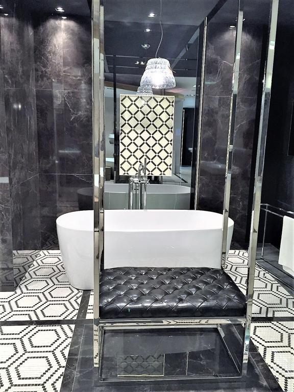 Luxury Suites & Apartments Mondrian Market Square II Varsavia Esterno foto